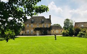 Buscot Manor